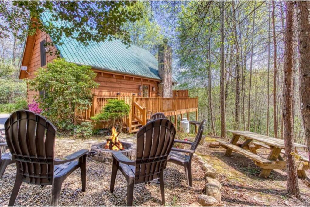סביירוויל Lazy Bear Cabin מראה חיצוני תמונה