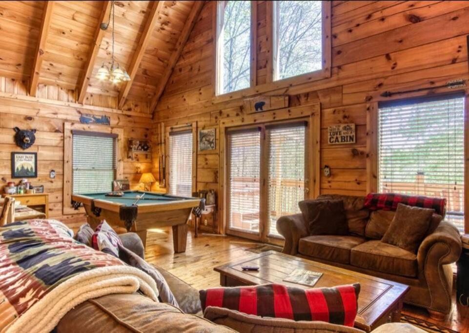 סביירוויל Lazy Bear Cabin מראה חיצוני תמונה