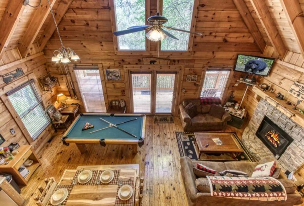 סביירוויל Lazy Bear Cabin מראה חיצוני תמונה